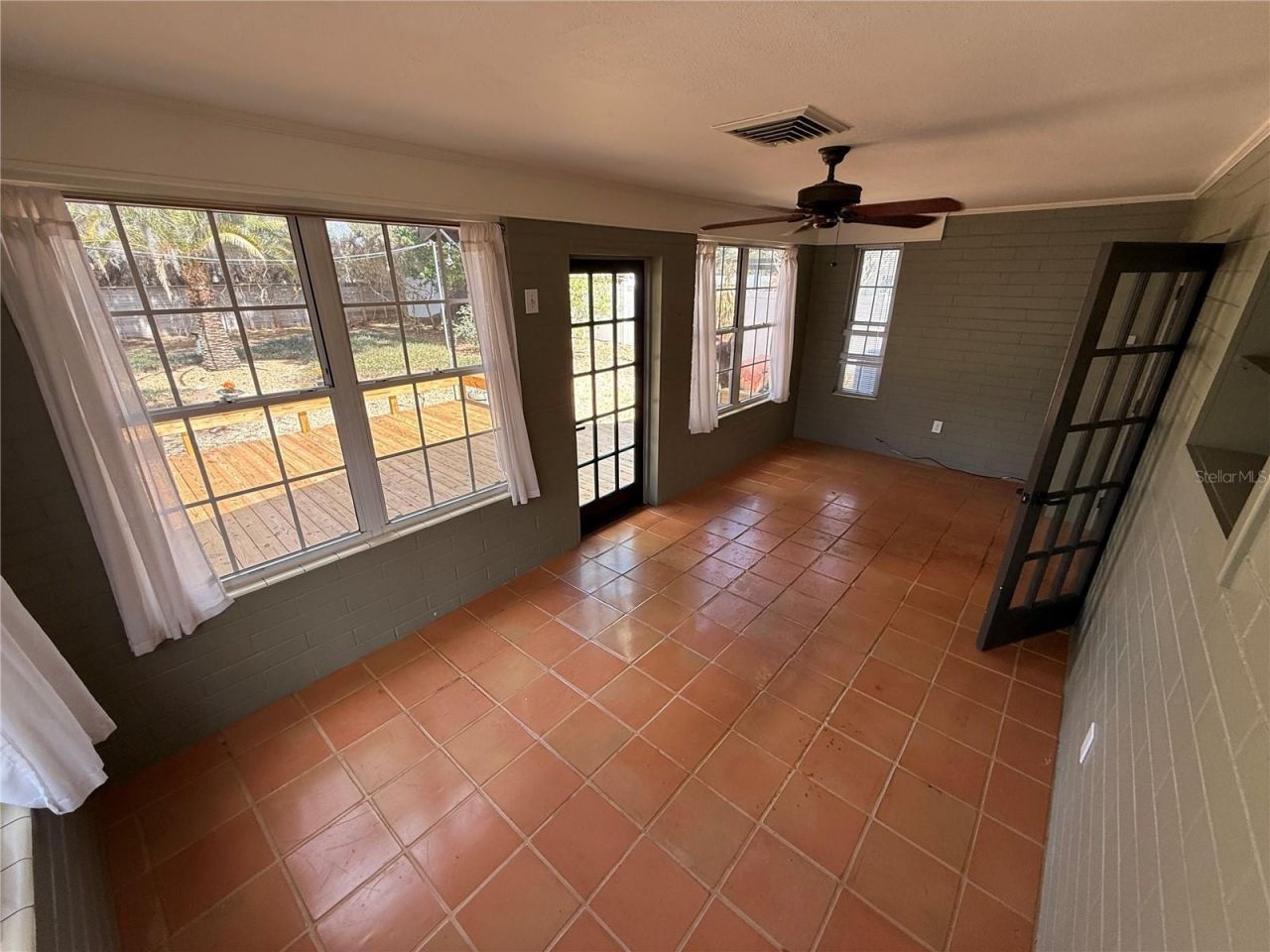 1415 Oakley Street, Orlando, FL 32806 Photo