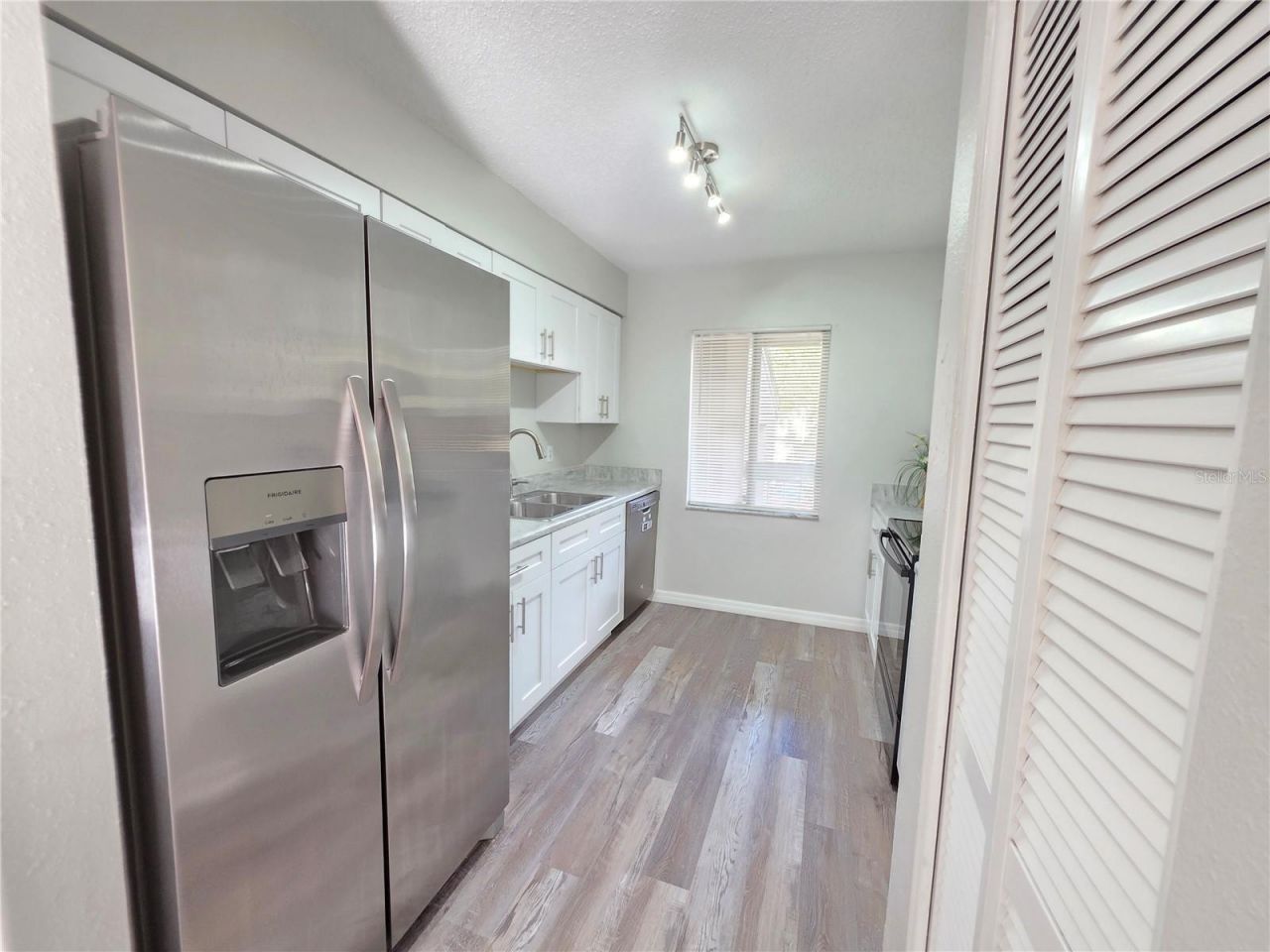 7604 Abbey Lane, Unit 214, Tampa, FL 33617 Photo