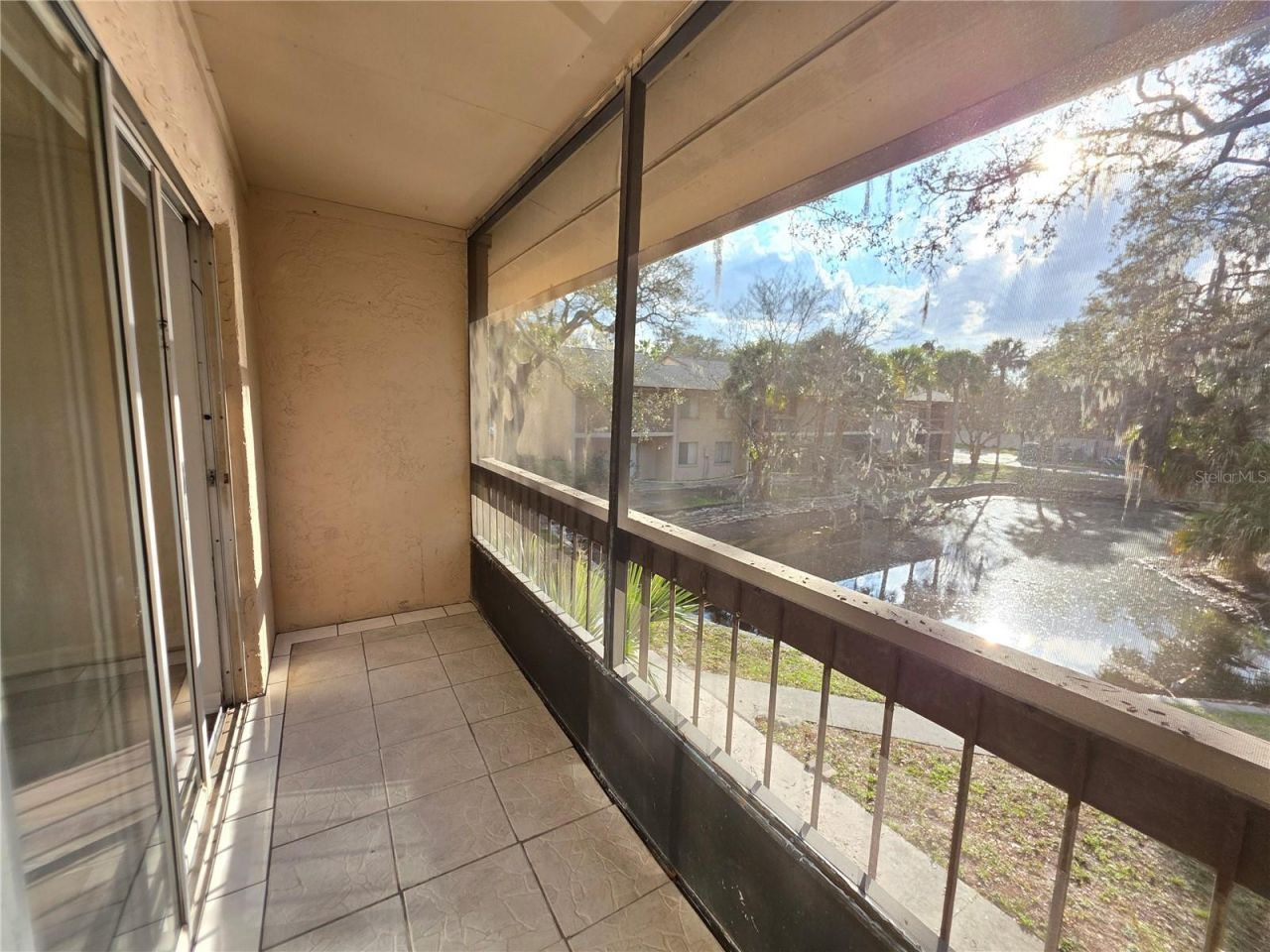 7604 Abbey Lane, Unit 214, Tampa, FL 33617 Photo