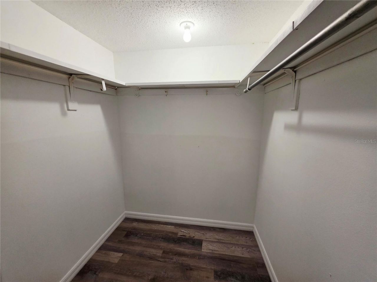 7604 Abbey Lane, Unit 214, Tampa, FL 33617 Photo