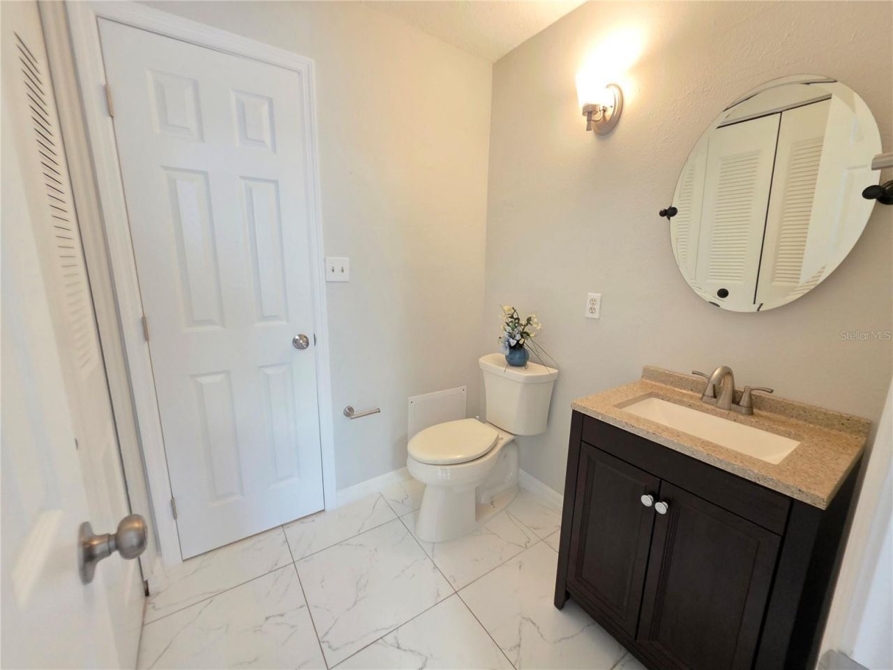 7604 Abbey Lane, Unit 214, Tampa, FL 33617 Photo