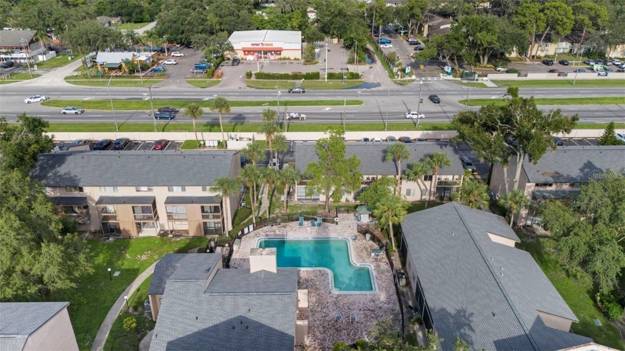 7604 Abbey Lane, Unit 214, Tampa, FL 33617 Photo