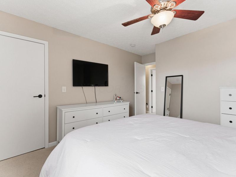 1688 Bennigan Drive, Unit 169A, Hilliard, OH 43026 Photo 12