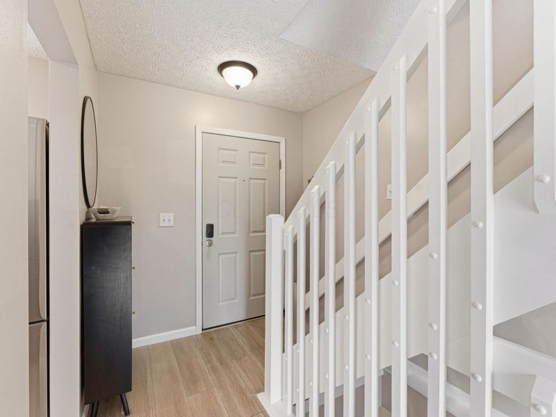 1688 Bennigan Drive, Unit 169A, Hilliard, OH 43026 Photo 9