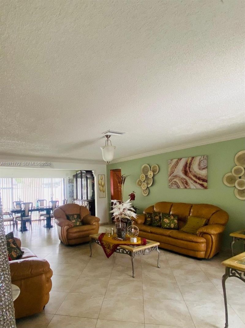 11827 NW 39th St, Sunrise, FL 33323 Photo