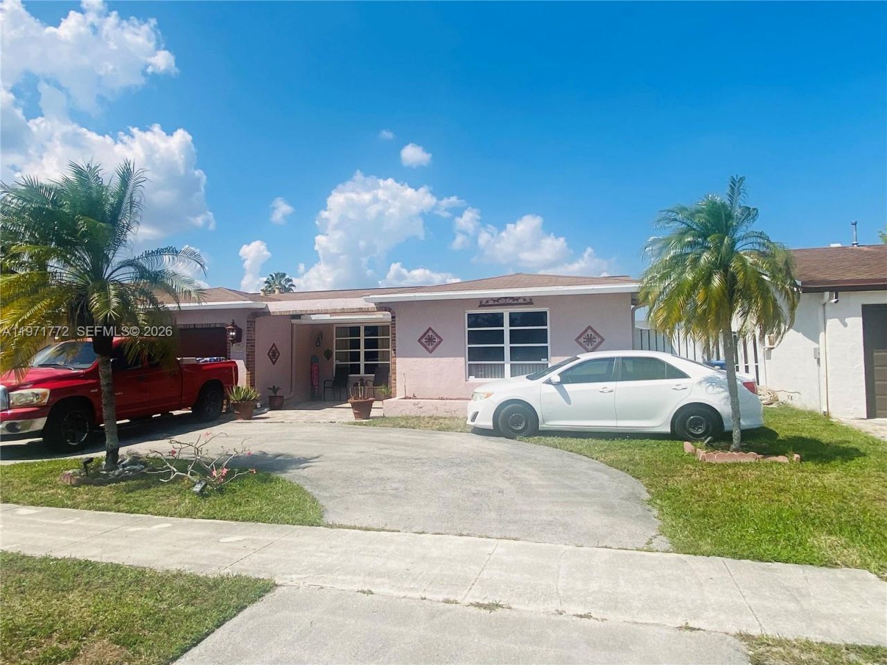 11827 NW 39th St, Sunrise, FL 33323 Photo
