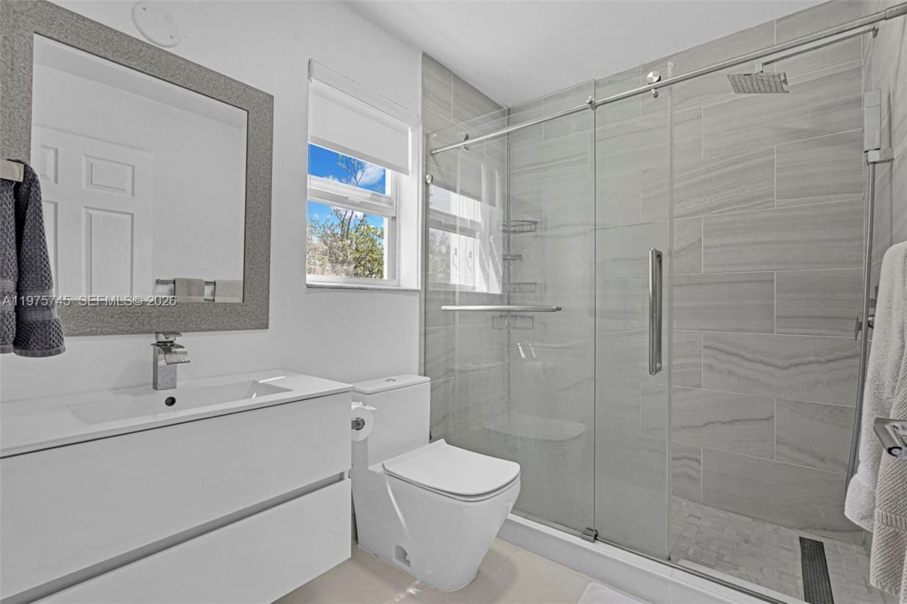 1425 Weeping Willow Way, Hollywood, FL 33019 Photo