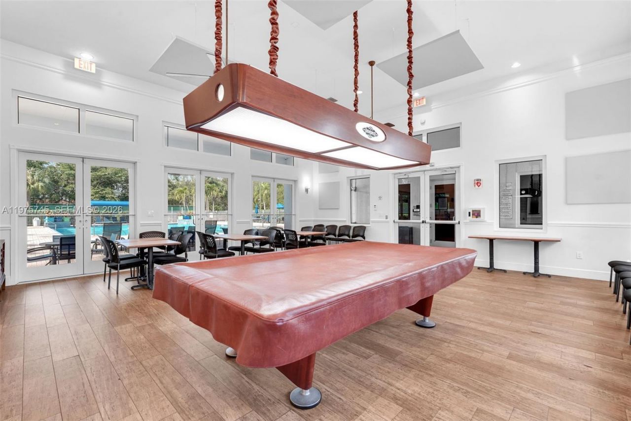 1425 Weeping Willow Way, Hollywood, FL 33019 Photo