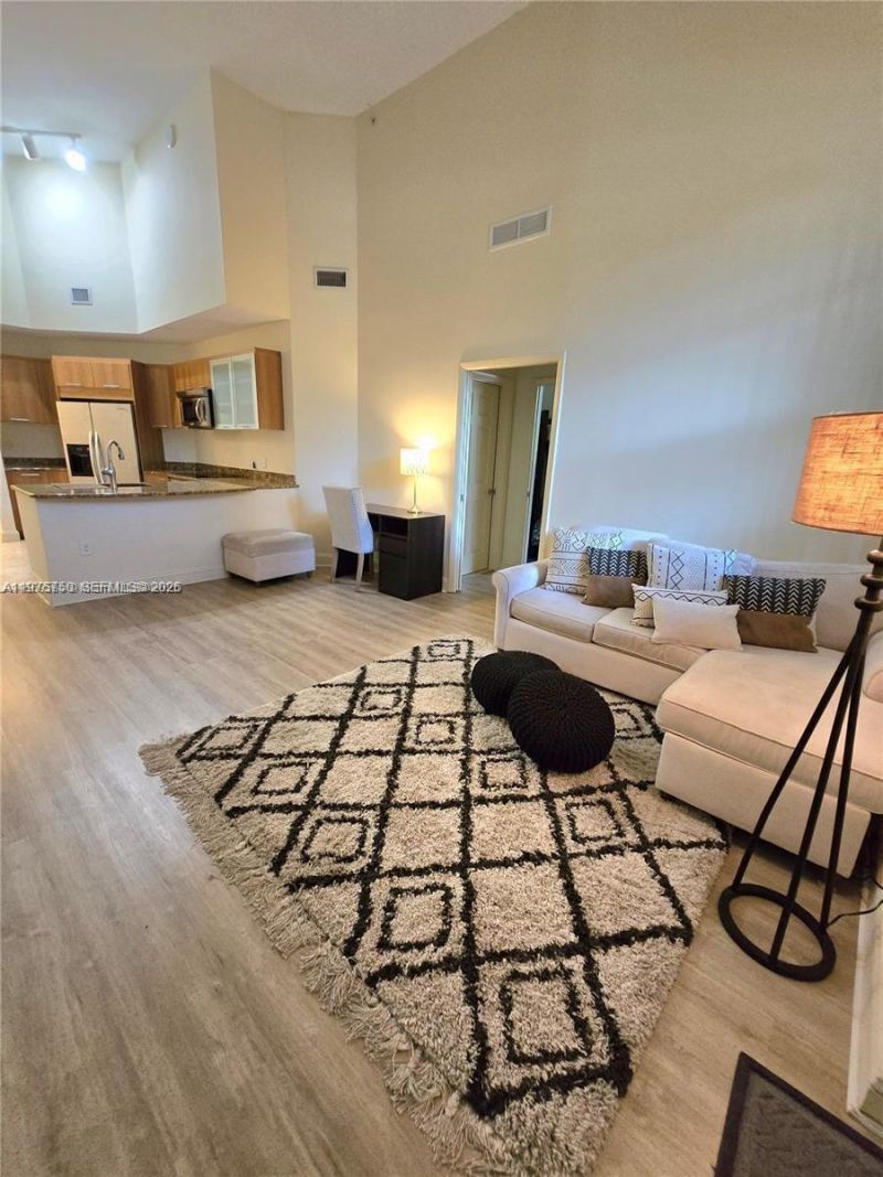 510 NW 84th Ave, Unit 121, Plantation, FL 33324 Photo