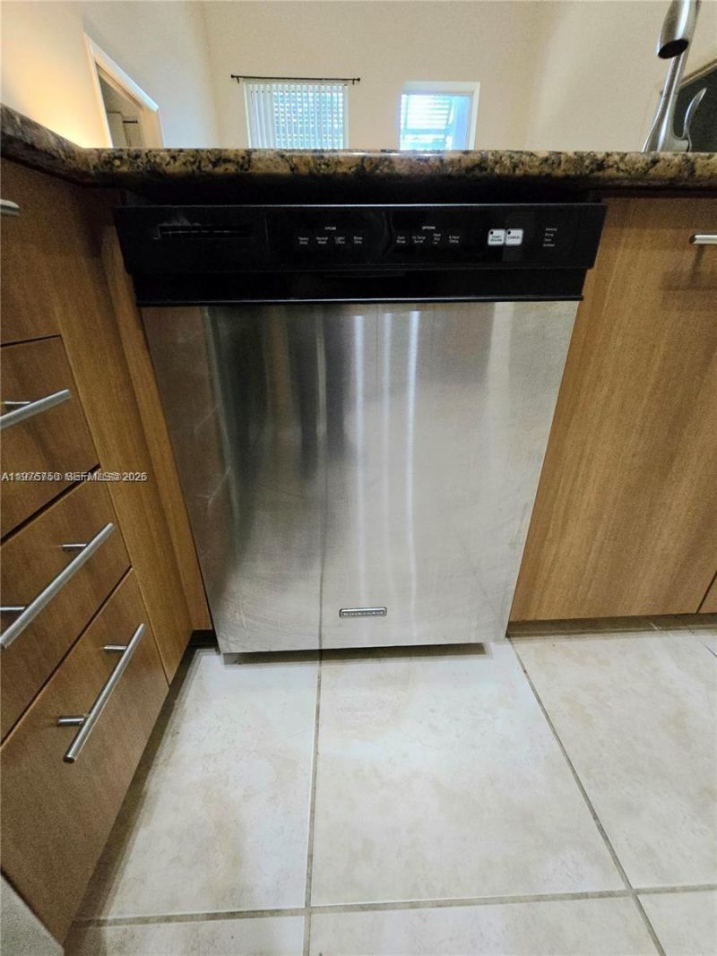 510 NW 84th Ave, Unit 121, Plantation, FL 33324 Photo