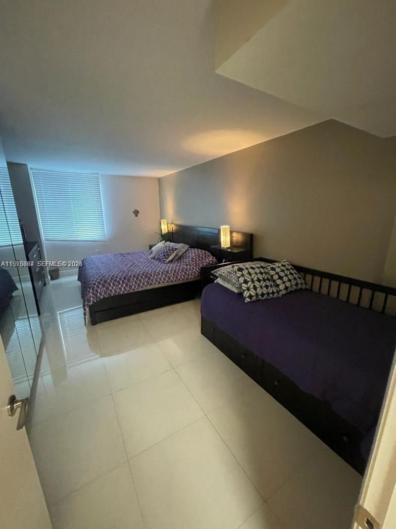 800 N Miami Ave , Unit E-408, Miami, FL 33136 Photo