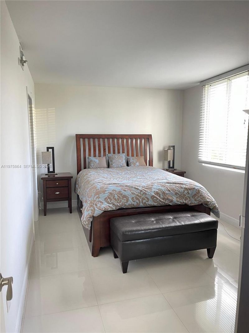 800 N Miami Ave, Unit E-408, Miami, FL 33136 Photo