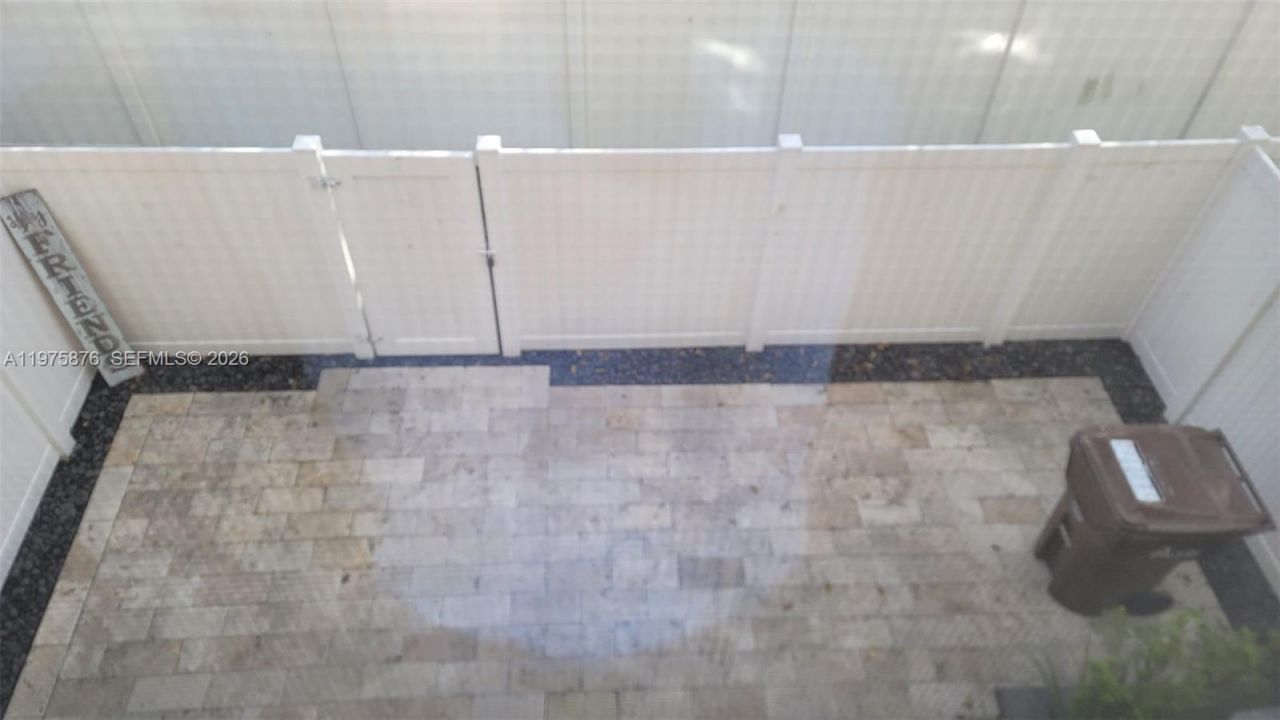 10219 W 32nd Ln , Hialeah, FL 33018 Photo