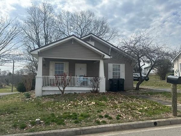 523 N Jackson Street, Morristown, TN 37814