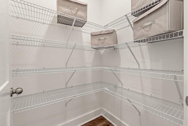 271 Huguenot Trail Photo 23