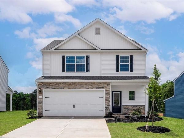 3446 Robindale Drive, Winston-Salem, NC 27107