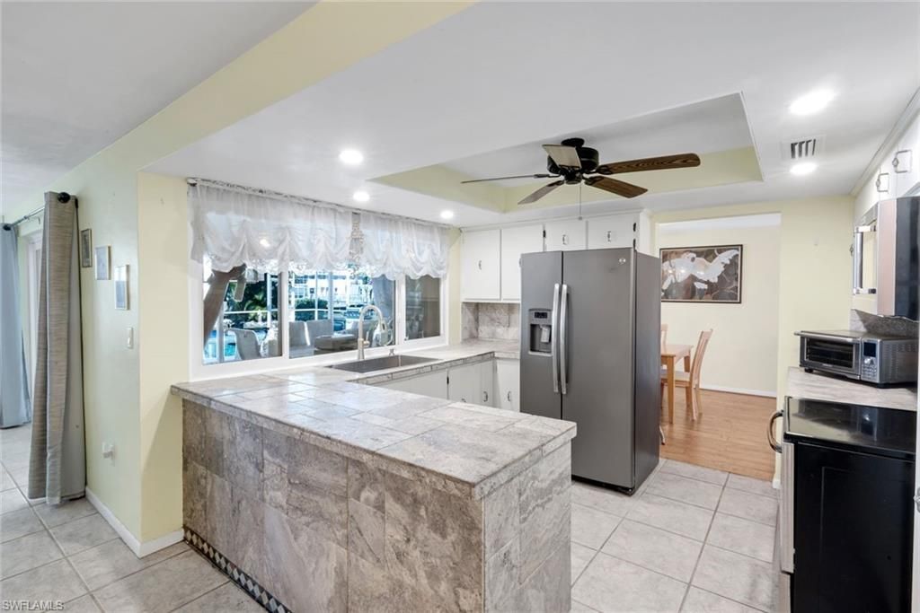 5201 Willow Ct, Cape Coral, FL 33904 Photo