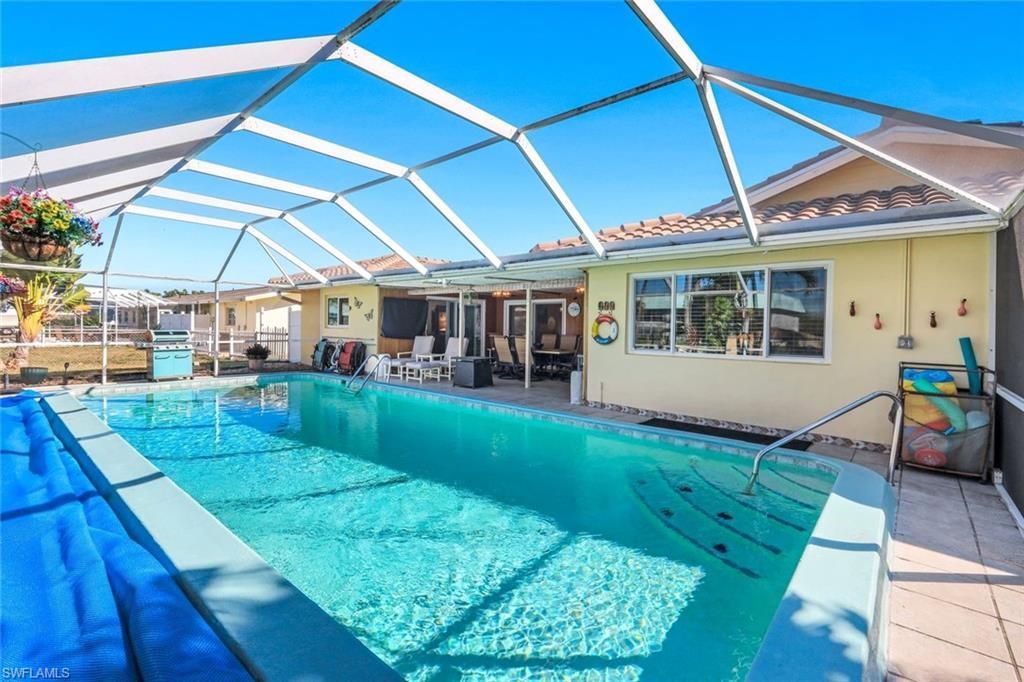 5201 Willow Ct, Cape Coral, FL 33904 Photo