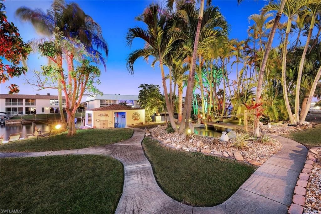 5201 Willow Ct, Cape Coral, FL 33904 Photo