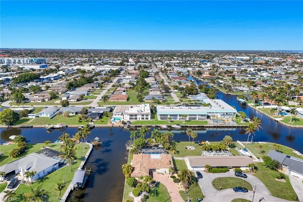 5201 Willow Ct, Cape Coral, FL 33904 Photo