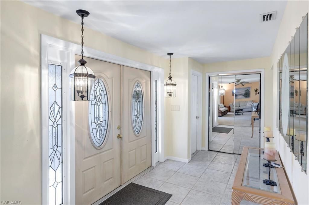 5201 Willow Ct, Cape Coral, FL 33904 Photo