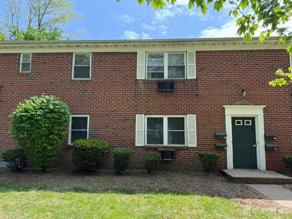289 Main Street , Spotswood, NJ 08884