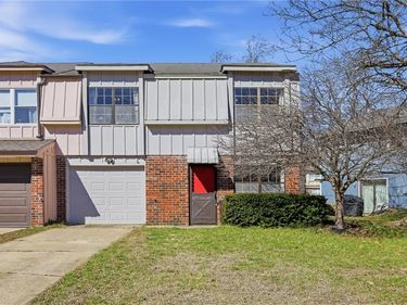 14100 MERRYWOOD Lane, Grandview, MO 64030