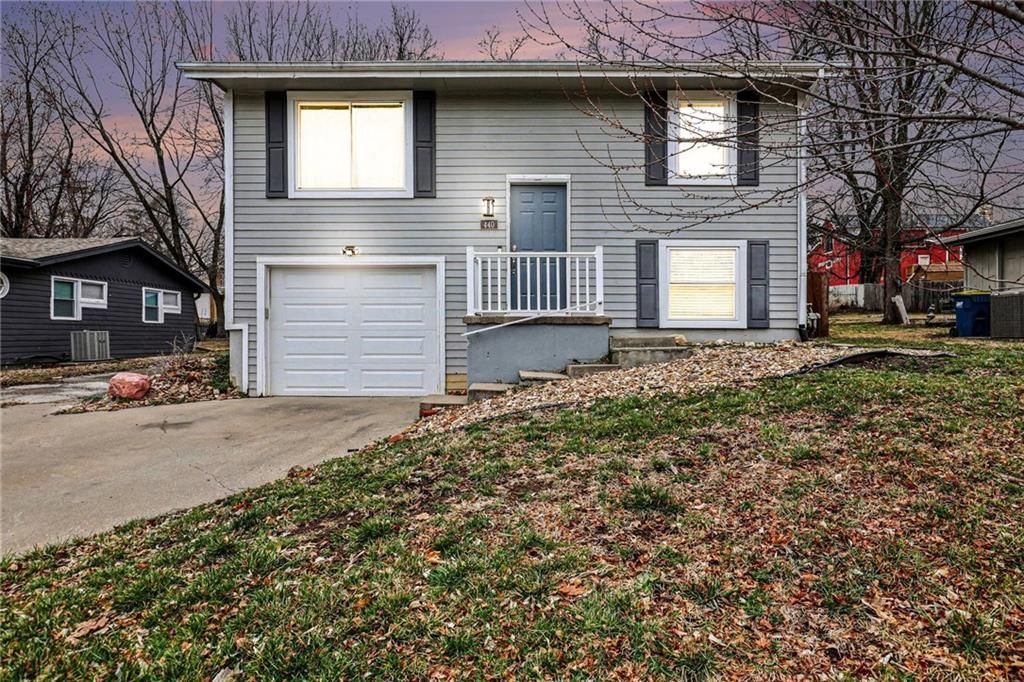 440 N Grover Street, Liberty, MO 64068 Main Photo