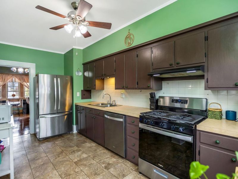 104 N Park Street, Mount Vernon, OH 43050 Photo 21