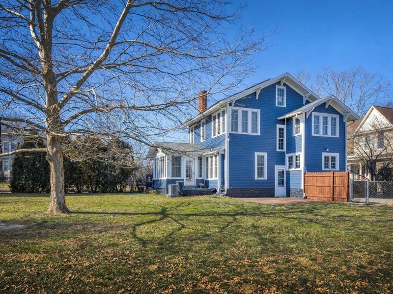 104 N Park Street, Mount Vernon, OH 43050 Photo 4