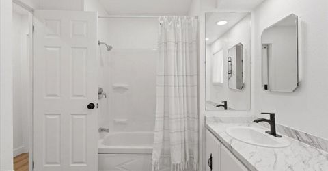 384 Loster Way, Sun Valley, NV 89433 Photo