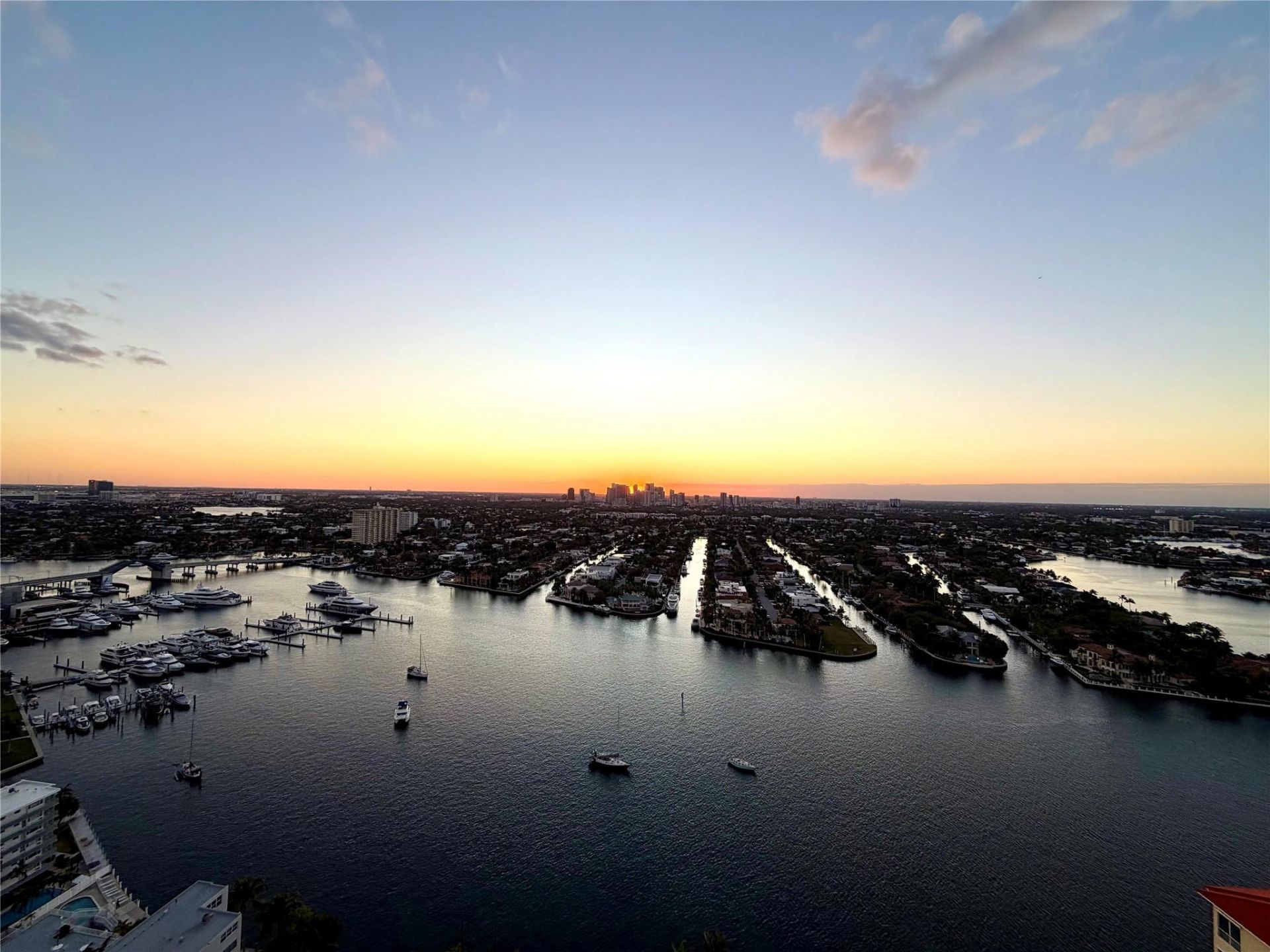 153 N Seabreeze Boulevard, Unit PH 2601-S, Fort Lauderdale, FL 33304 Photo