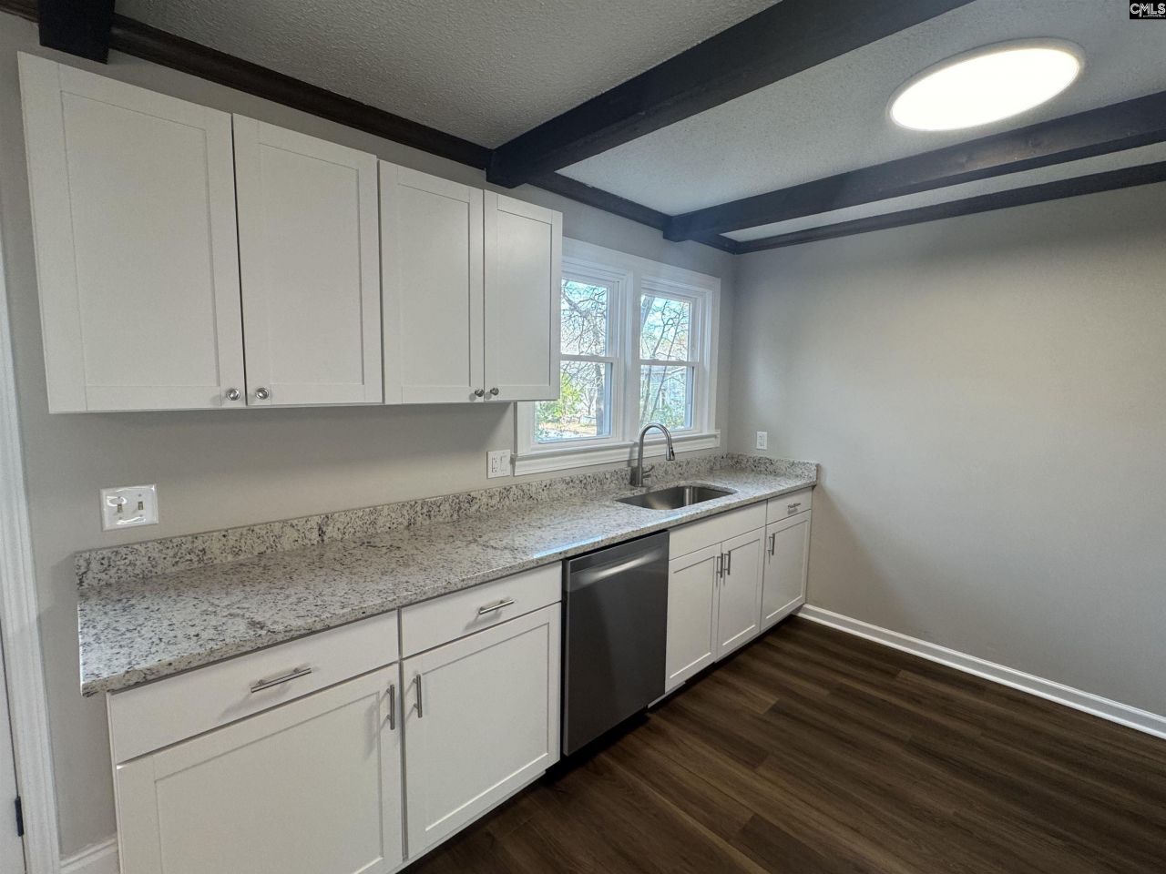 157 Shadowpine Road  Photo 4