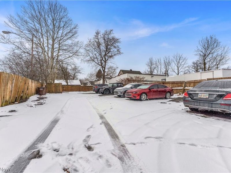 72 Northfield Road, Unit 2, Bedford, OH 44146 Photo 19