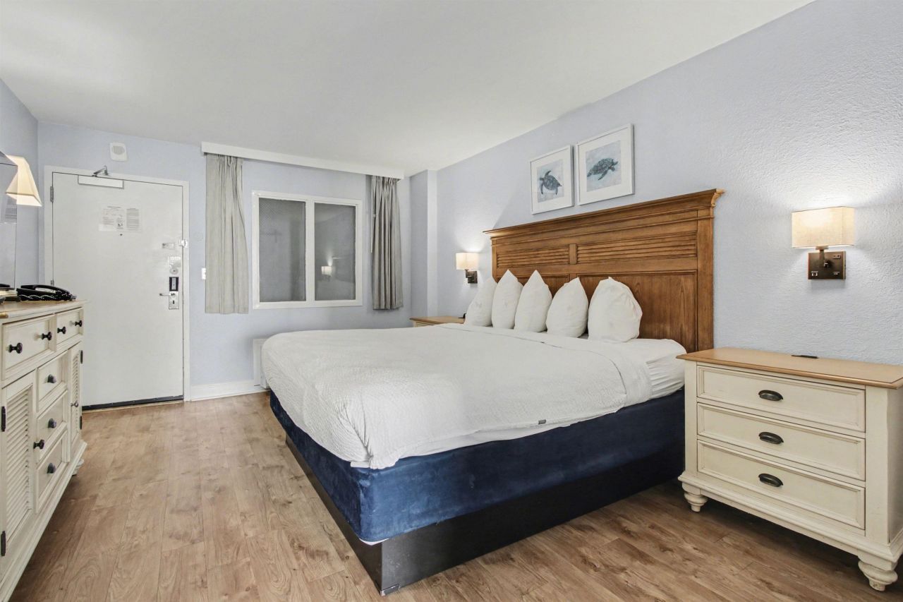 2401 S Ocean Blvd.  Photo 7