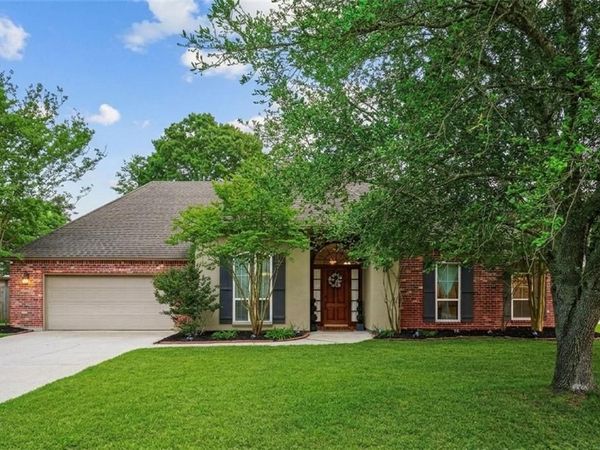 734 SWEET BAY Drive , Mandeville, LA 70448