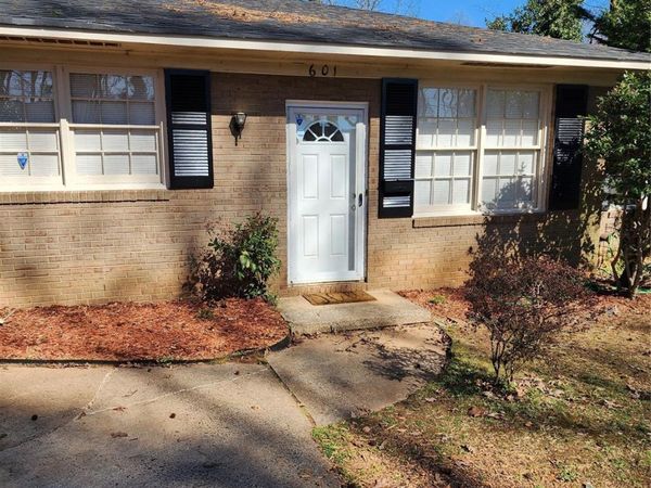 601 Camrose Drive , Charlotte, NC 28215