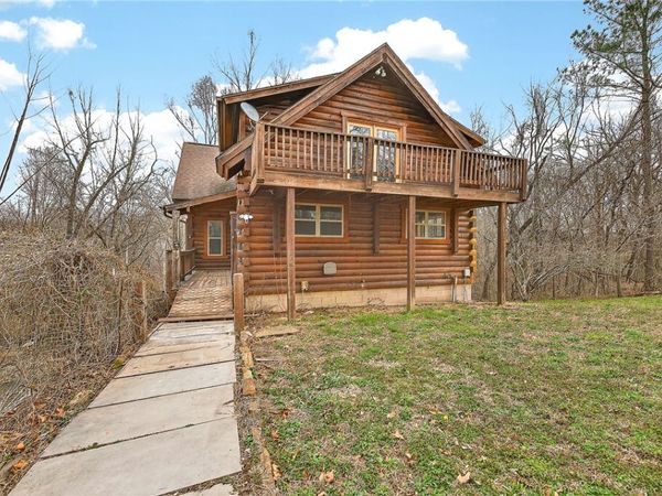 13737 Viney Grove Road, Prairie Grove, AR 72753