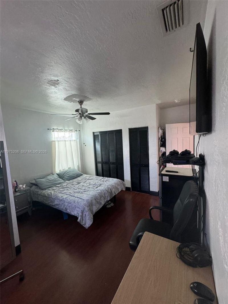 1943 NW 72nd St , Miami, FL 33147 Photo