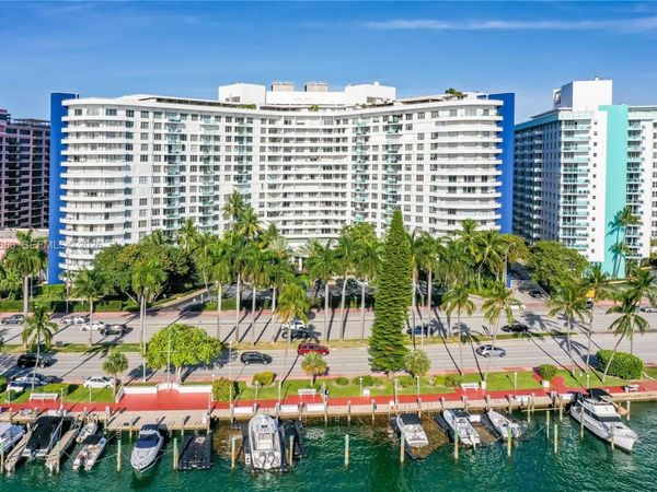 5161 Collins Ave, Unit 1012, Miami Beach, FL 33140