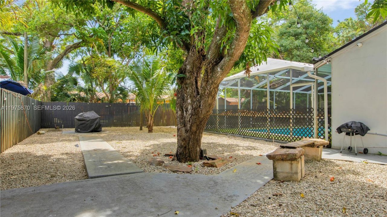 Please Call For Address, Unit D, Miami, FL 33181 Photo