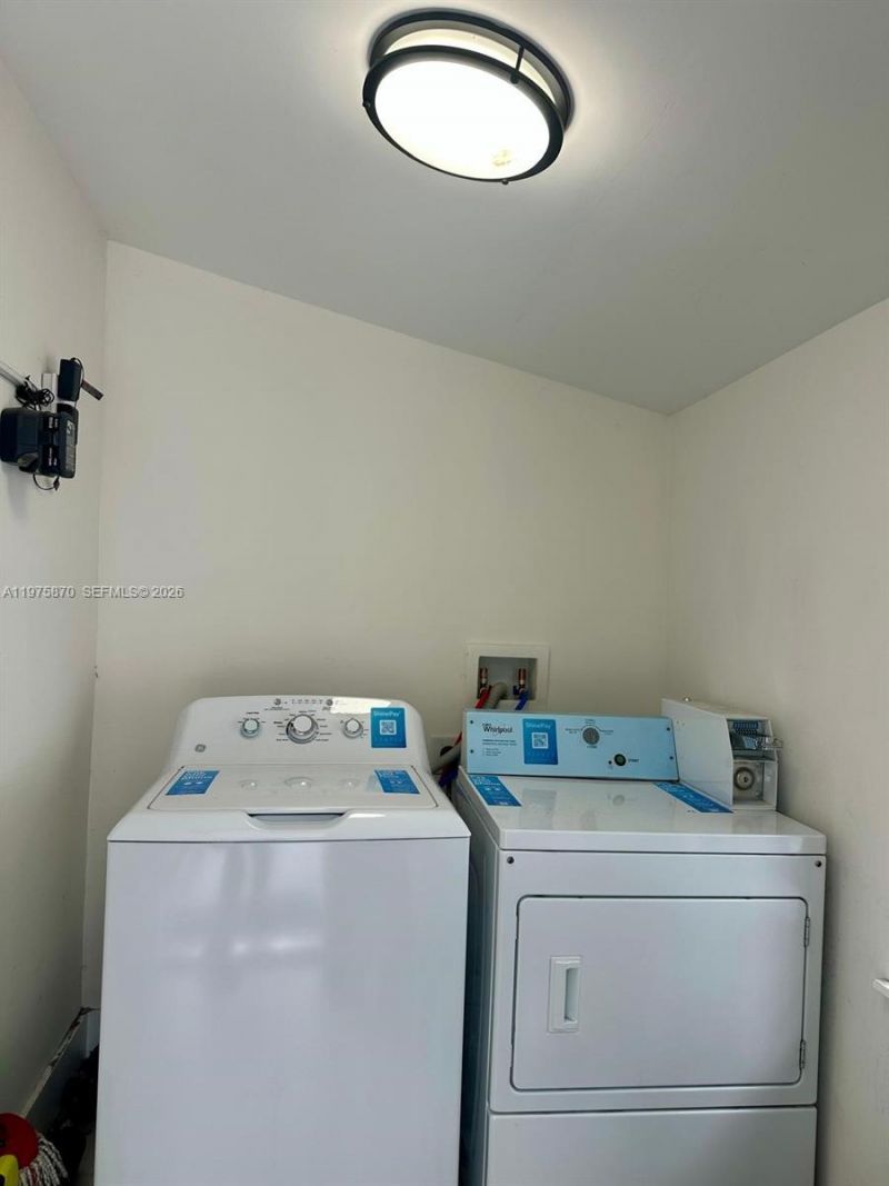 Please Call For Address, Unit D, Miami, FL 33181 Photo