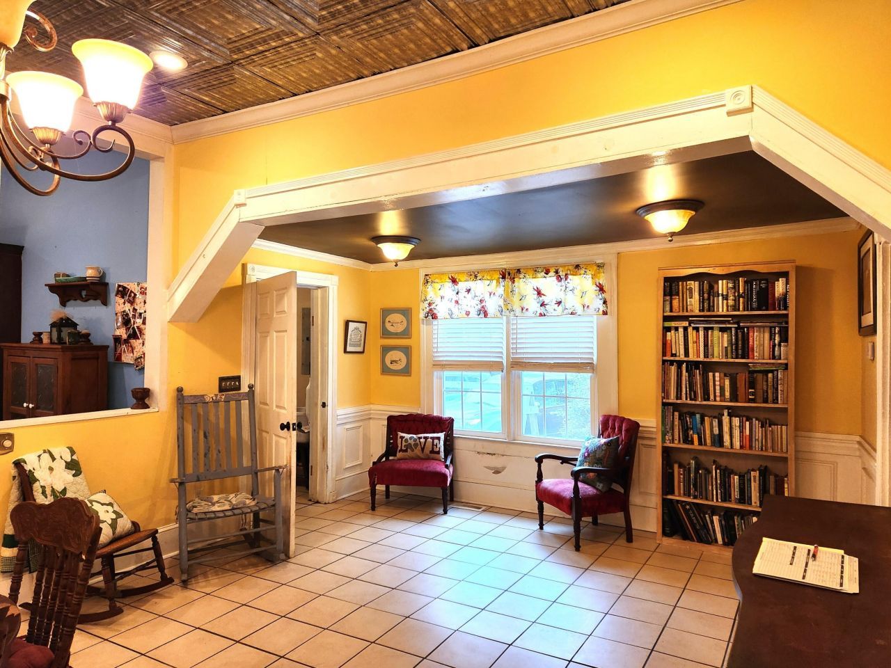 107 Whitridge Lane Photo 15