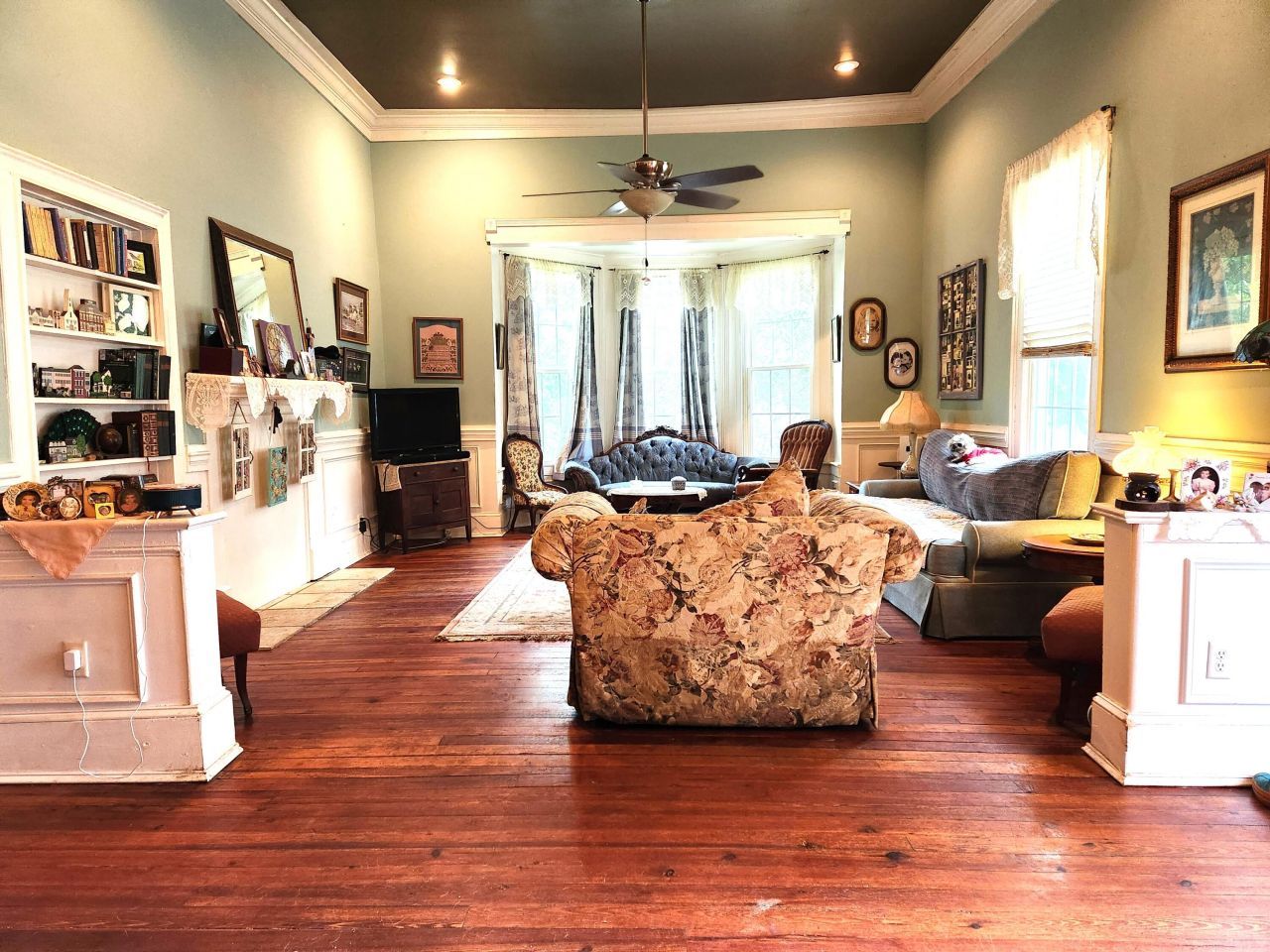 107 Whitridge Lane Photo 5