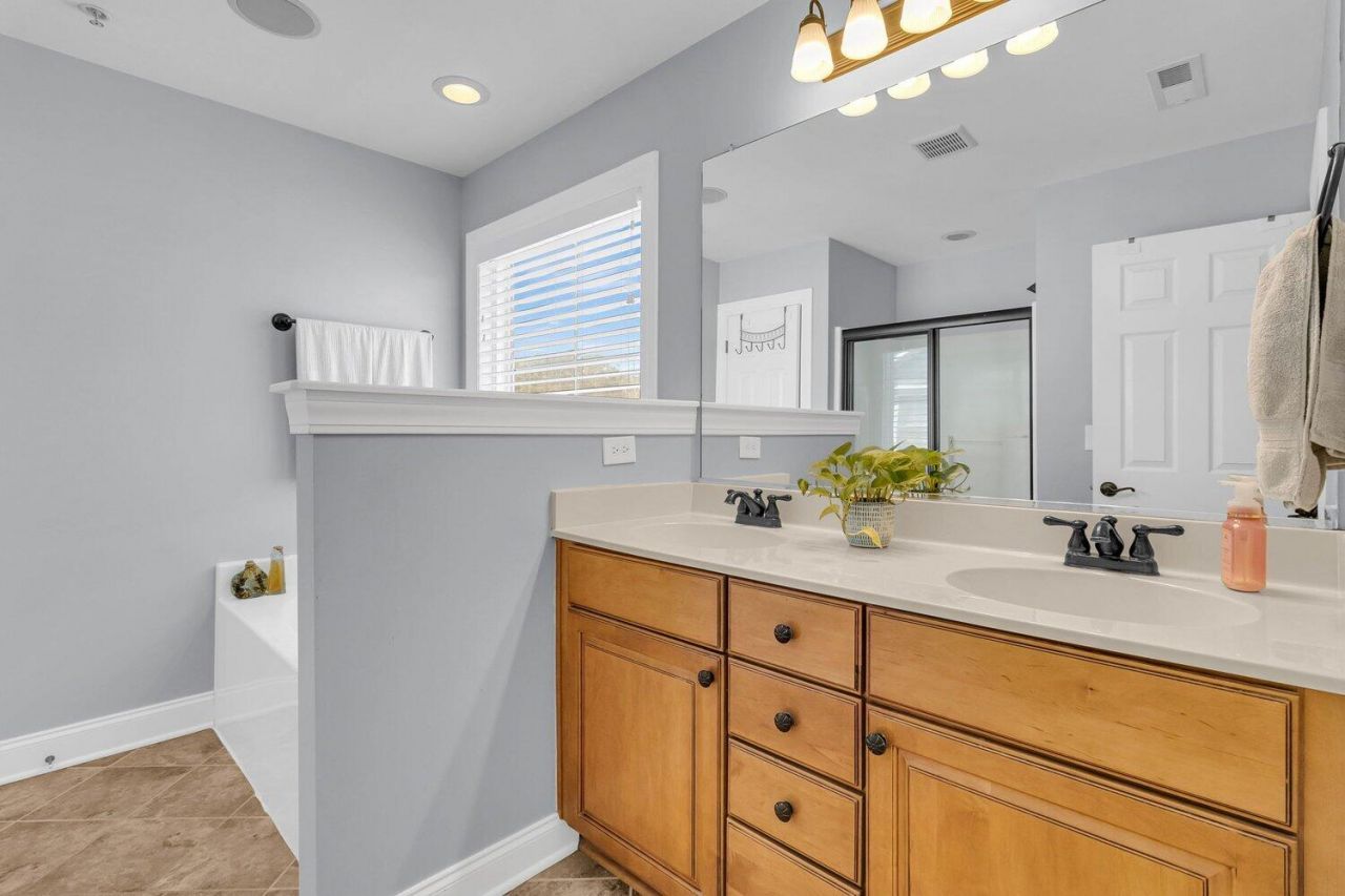 3552 Bagley Drive Photo 25