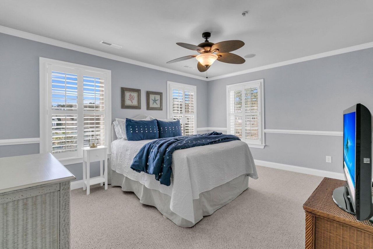 3552 Bagley Drive Photo 32