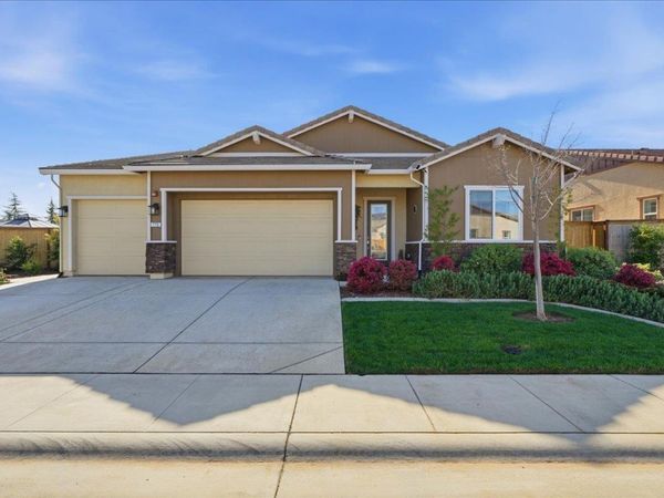 772 Lodge Ln, Lincoln, CA 95648