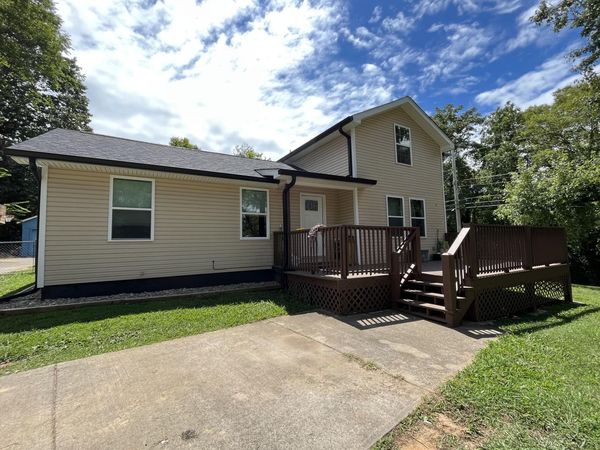 2052 Fairview Road, Morristown, TN 37814