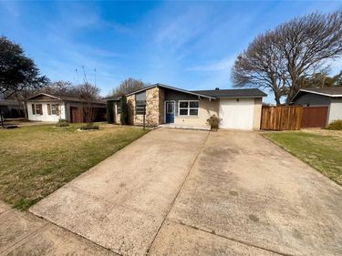 8541 Strathmore Drive, Dallas, TX 75238