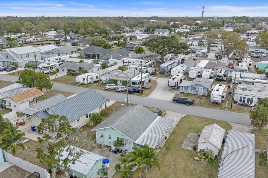 1126 Graber Avenue, Sarasota, FL 34237 Photo
